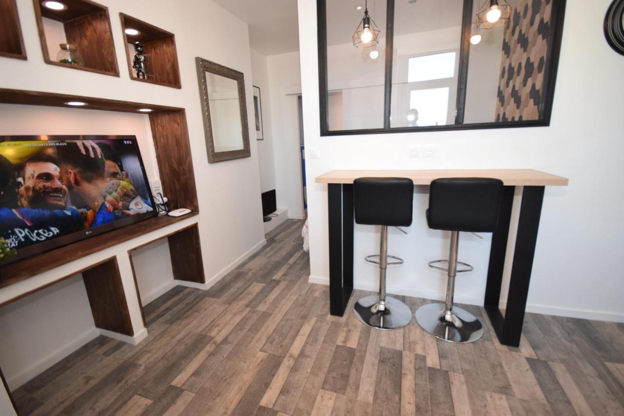 Design Appart - Hyper Centre - Tram - Free Wifi - Lerelaisdodile21 Valenciennes Esterno foto