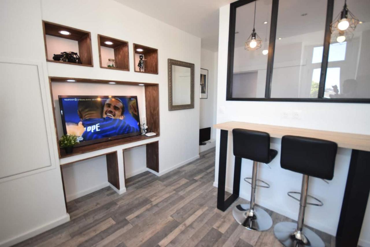 Design Appart - Hyper Centre - Tram - Free Wifi - Lerelaisdodile21 Valenciennes Esterno foto